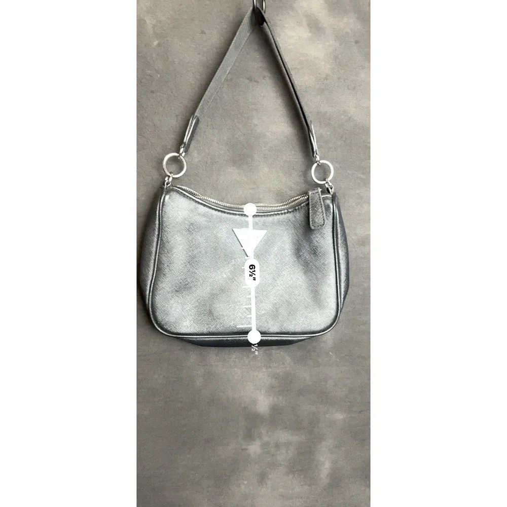 GUESS Y2K Black Saffiano Shoulder Bag Silver Triangle Logo Hobo Purse Minimalist